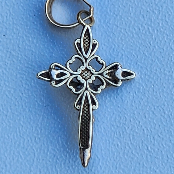 GCJ George Carter Jessop 14K Solid Gold Cross Pendant - Picture 9 of 9